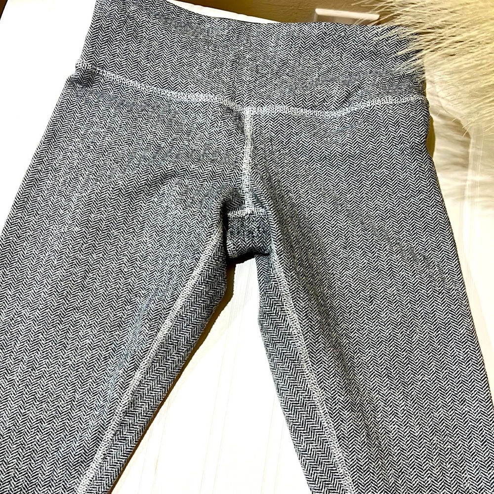 Lululemon Athletica Legging size 2
